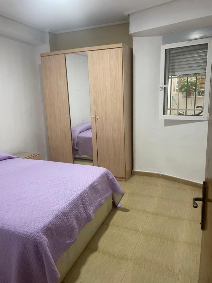 Habitacion Privada Workstay Valencia Eksteriør billede