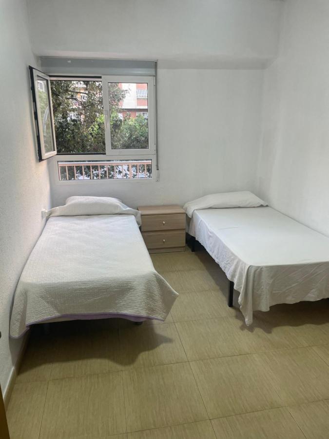 Habitacion Privada Workstay Valencia Eksteriør billede